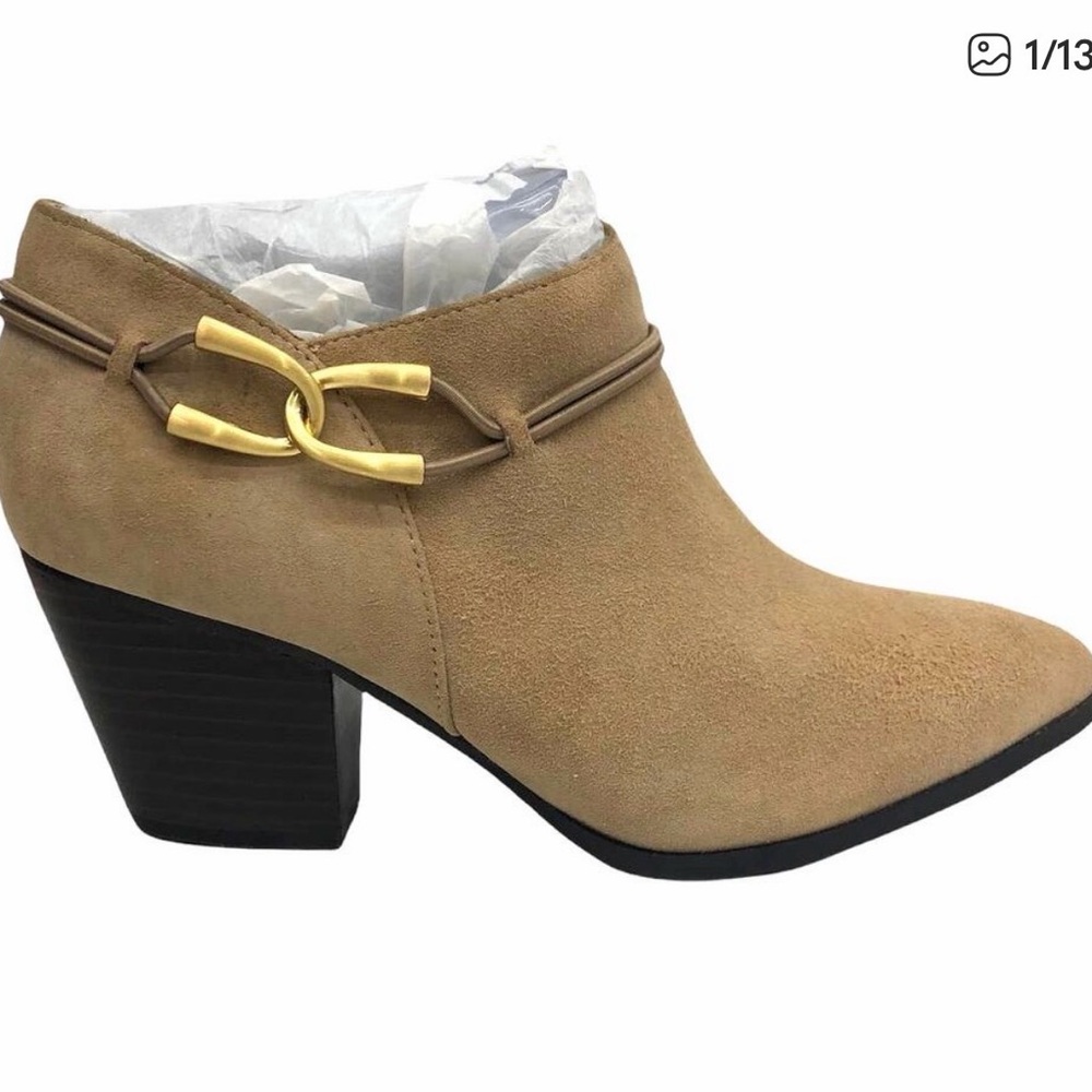 Bella Vita Almond Tan Gold  Esme Suede Leather Heeled Ankle Boots 7.5 Women's